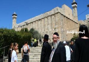 فلسطين تُطالب اليونسكو بتحمل مسؤولياتها في وقف عمليات تهويد المسجد الإبراهيمي