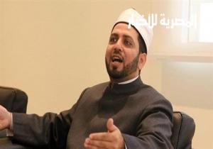 مدير مكتب القرضاوي السابق يطالب بفتح ملف "أموال الإخوان"