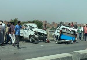 مصرع شخص وإصابة 10 آخرين في انقلاب "ميني باص" بالمنصورة الجديدة