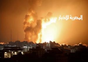 شاهد بالفيديو.. لحظة تفجير الاحتلال لـ "برج وطن" في غزة
