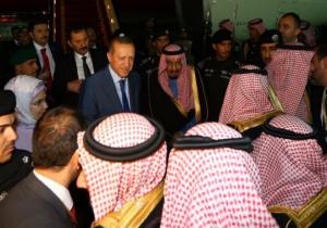 كيف استقبل خادم الحرمين الرئيس التركي "أردوغان"