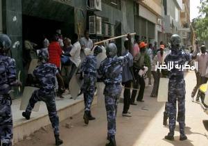 توسع احتجاجات الخبز في السودان ومقتل طالب واعتقال معارض