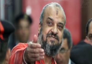 أول ظهور للبلتاجى ببدلة السجن الحمراء بعد حكم إعدامه بقضية رابعة