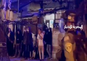 مُستوطنون إسرائيليون يُطلقون النار على منازل مقدسيين.. وآخرون يُهاجمون قرية بنابلس