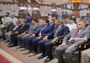 السويس تحتفل بعيد القيامة المجيد.. المحافظ والأهالي يهنئون الإخوة الأقباط باحتفالاتهم