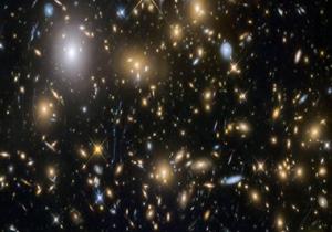 علماء بريطانيون يحذرون من وجود مجرة عملاقة على مسار تصادمى مع الأرض