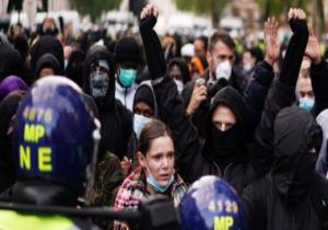 الشرطة البريطانية فى مواجهة احتجاجات على وفاة "فلويد"