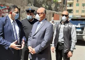 محافظ القاهرة يشرف على إزالة مخالفات بناء في حدائق القبة