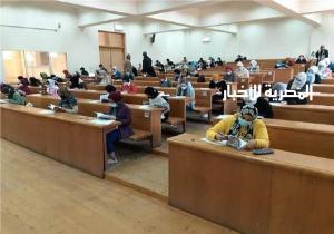 حقيقة صدور قرار بتأجيل امتحانات الفصل الدراسي الثاني بالجامعات والمعاهد