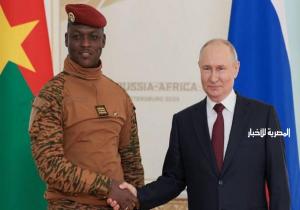 روسيا تتوسع في أفريقيا، تنشر قوات في بوركينا فاسو وتغازل آخر حليف لفرنسا في الساحل الإفريقي