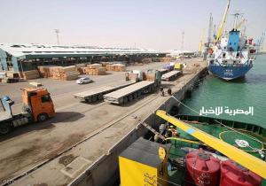 الأمن العراقي يعيد فتح ميناء أم قصر.. وجرحى في "الأحرار"