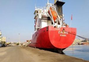 "اقتصادية قناة السويس": دخول وخروج 11 سفينة بموانئ بور سعيد