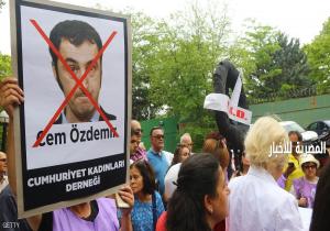 سياسي "ألماني"  مهدد بالقتل بعد قرار "إبادة الأرمن"