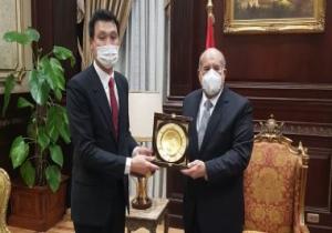 السفير الكورى بمصر ينقل برقية تهنئة من برلمان سول لرئيس "الشيوخ"