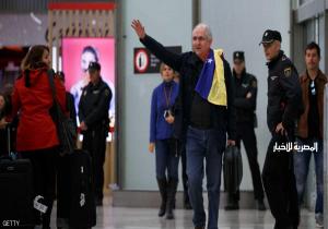 هروب زعيم المعارضة الفنزويلية رغم الإقامة الجبرية